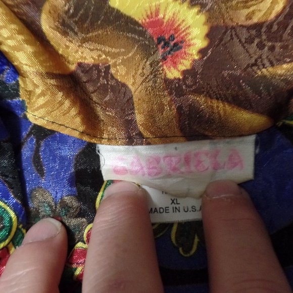 VTG Women's Blouse, partial button down XL - Picture 6 of 7